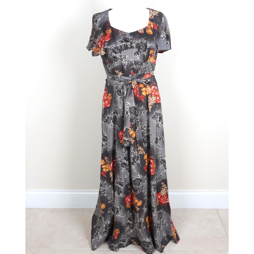 Vintage 1970s Floral Maxi Dress with Dramatic Ruffle Capelet, Fits as a S/M